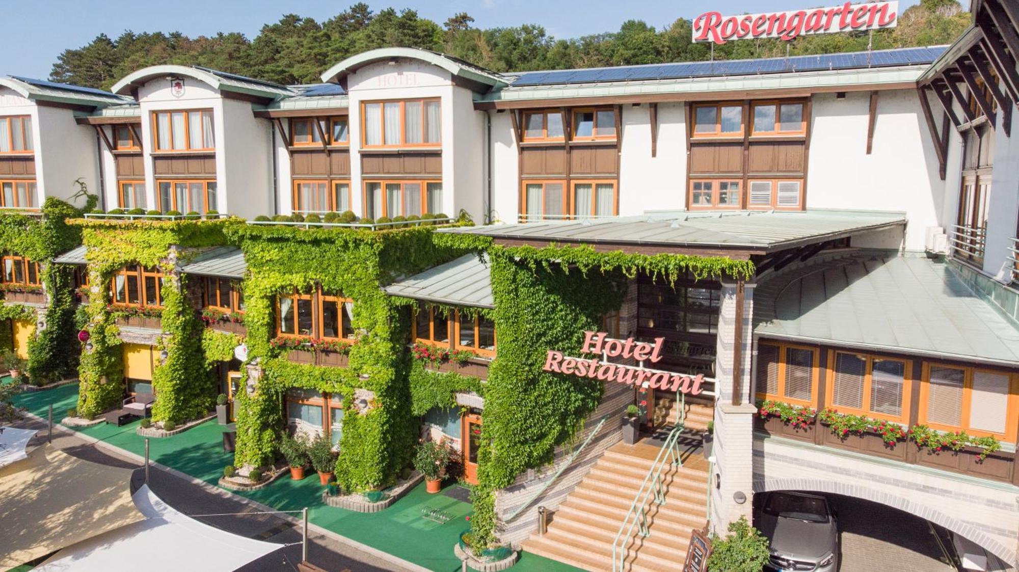 Rosengarten Hotel & Restaurant Sopron Exterior photo